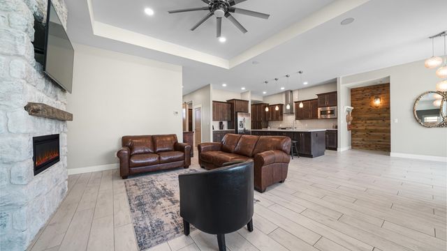 1403 Oak Creek Avenue, Fruita, CO 81521