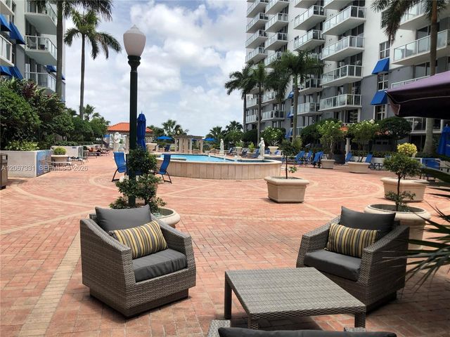 5077 NW 7th Street PH11, Miami, FL 33126