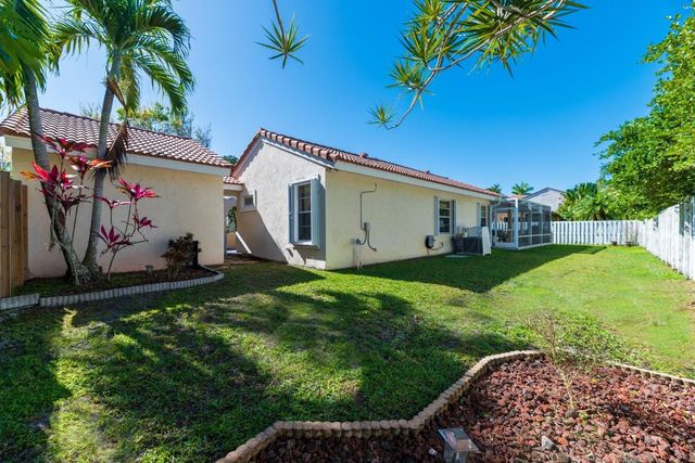 1347 Seagrape, Weston, FL 33326