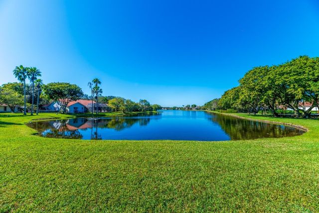 1347 Seagrape, Weston, FL 33326