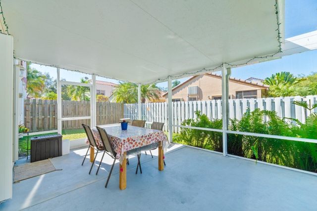 1347 Seagrape, Weston, FL 33326