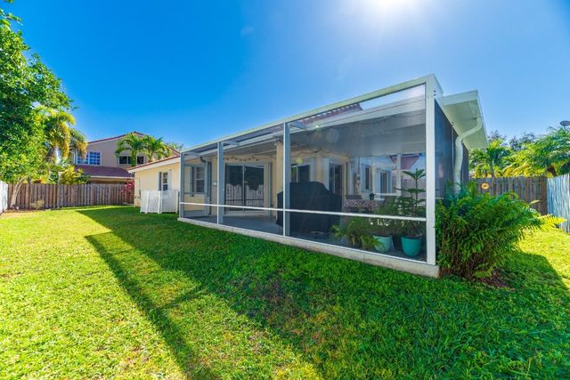 1347 Seagrape, Weston, FL 33326