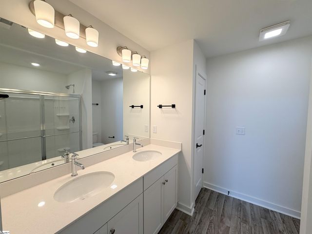 1294 Westgate Village Drive, Spartanburg, SC 29301