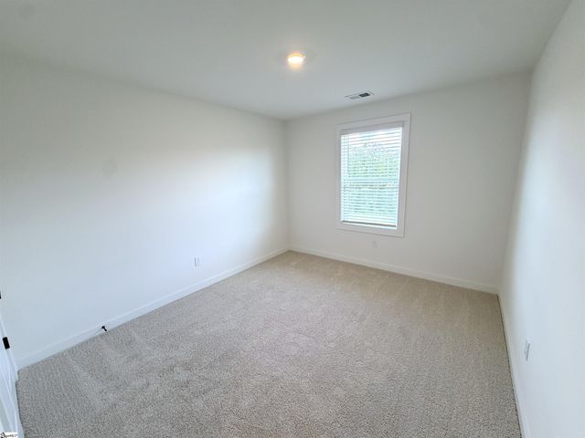 1294 Westgate Village Drive, Spartanburg, SC 29301