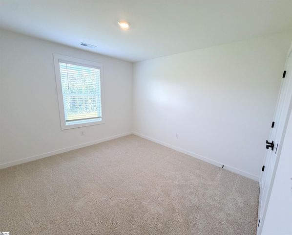1294 Westgate Village Drive, Spartanburg, SC 29301