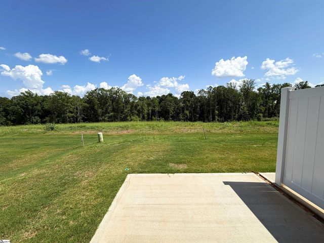 1294 Westgate Village Drive, Spartanburg, SC 29301