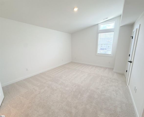 1294 Westgate Village Drive, Spartanburg, SC 29301