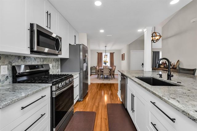 23271 MCQUADE AVENUE, Port Charlotte, FL 33980