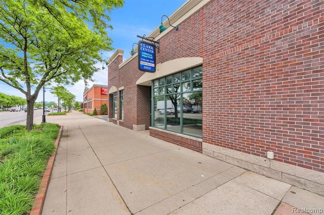 29525 Ford Road, Garden City, MI 48135