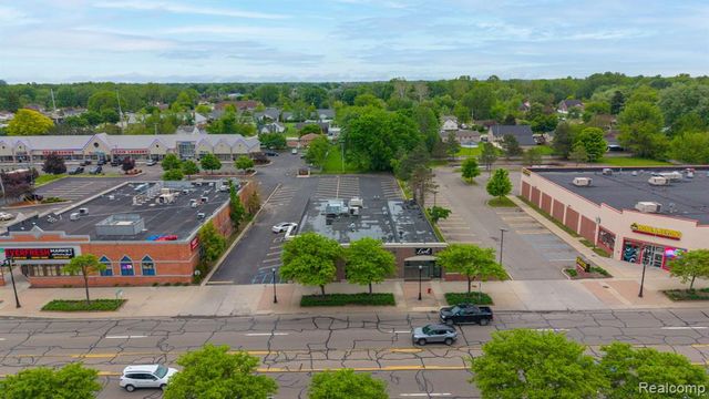 29525 Ford Road, Garden City, MI 48135
