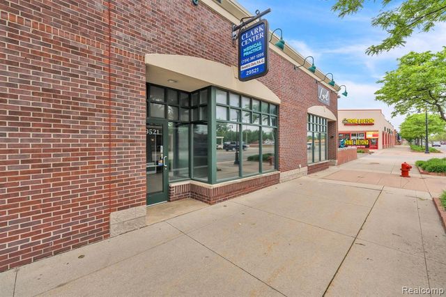 29525 Ford Road, Garden City, MI 48135