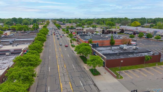 29525 Ford Road, Garden City, MI 48135