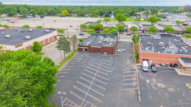 29525 Ford Road, Garden City, MI 48135