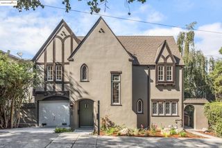 725 Carlston Ave, Oakland, CA 94610