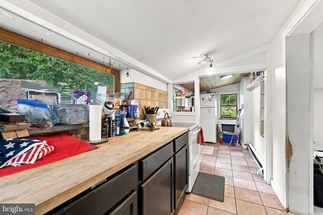 361 PARKMOUNT RD, Media, PA 19052