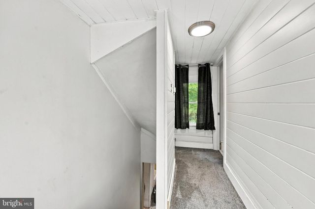 361 PARKMOUNT RD, Media, PA 19052