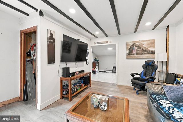 361 PARKMOUNT RD, Media, PA 19052