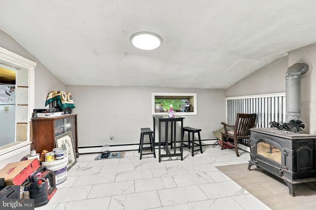 361 PARKMOUNT RD, Media, PA 19052