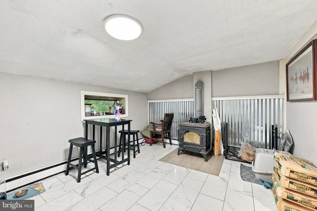 361 PARKMOUNT RD, Media, PA 19052