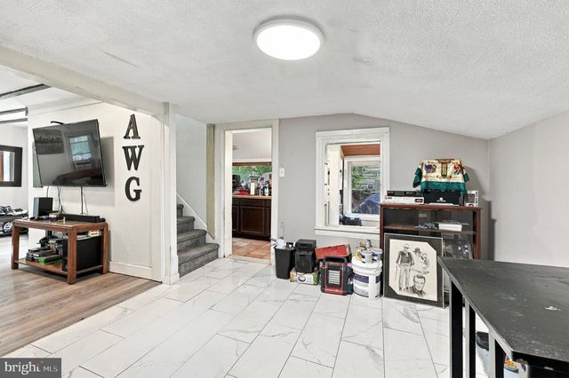 361 PARKMOUNT RD, Media, PA 19052