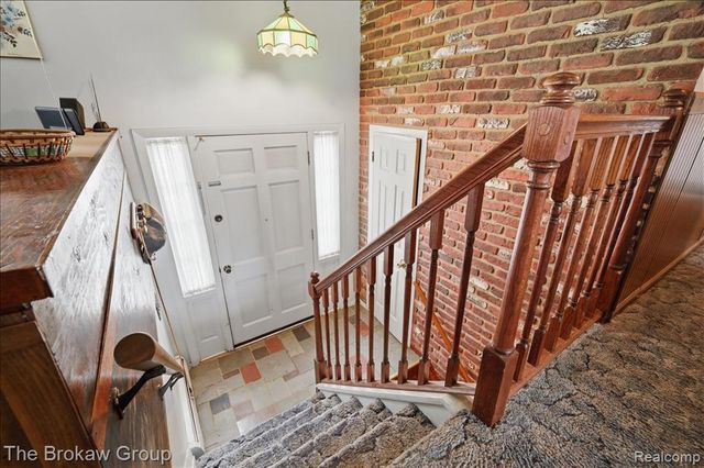 10431 Davison Road, Davison, MI 48423