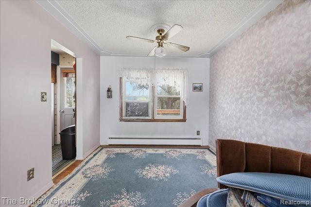 10431 Davison Road, Davison, MI 48423