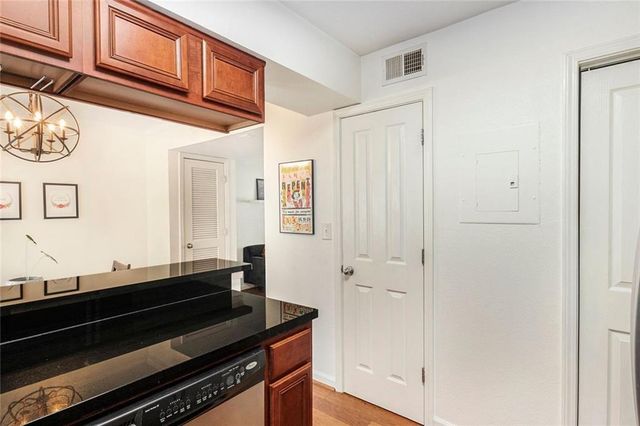 6940 Roswell Road 16B, Atlanta, GA 30328