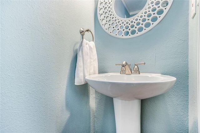 6940 Roswell Road 16B, Atlanta, GA 30328