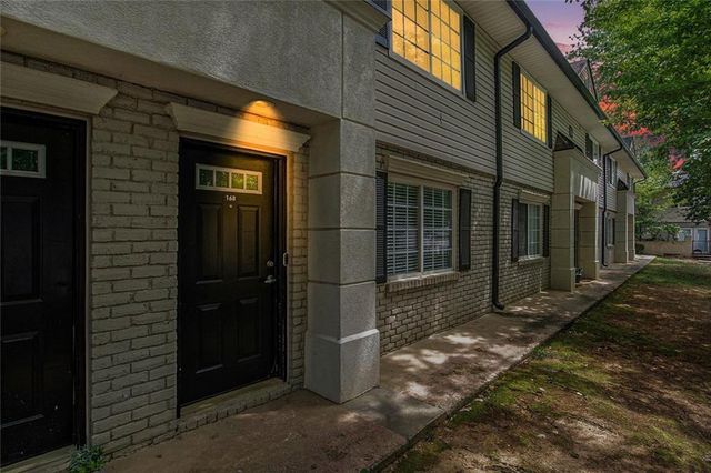 6940 Roswell Road 16B, Atlanta, GA 30328