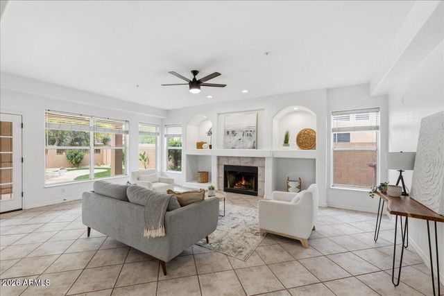 11187 E OBERLIN Way, Scottsdale, AZ 85262