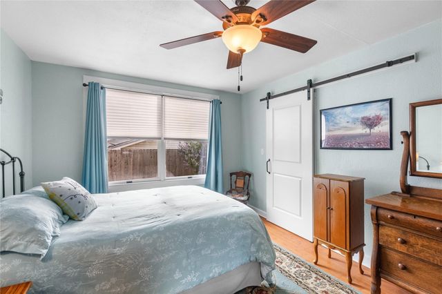 303 Market Street, Honey Grove, TX 75446