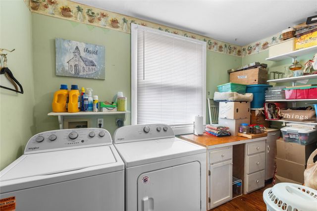 303 Market Street, Honey Grove, TX 75446