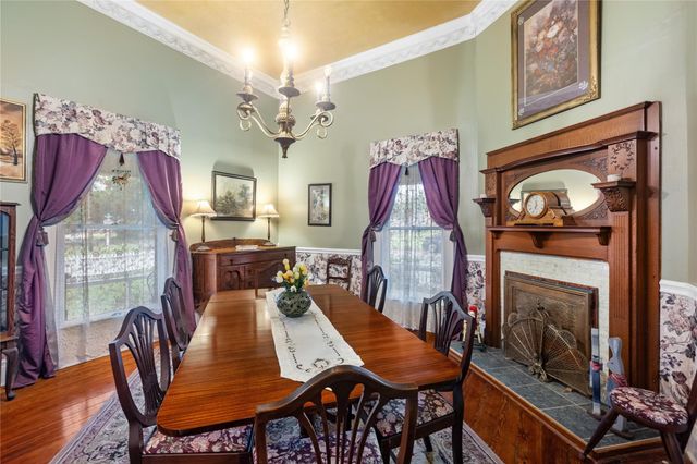 303 Market Street, Honey Grove, TX 75446