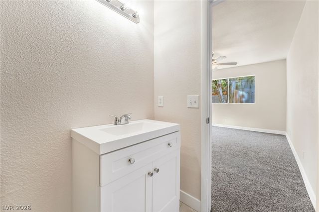 1805 Starbuck Drive, Las Vegas, NV 89108