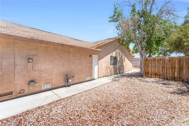 1805 Starbuck Drive, Las Vegas, NV 89108