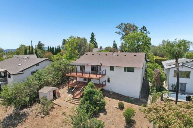 1329 Park Hill Lane, Escondido, CA 92025