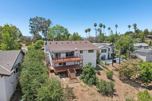 1329 Park Hill Lane, Escondido, CA 92025