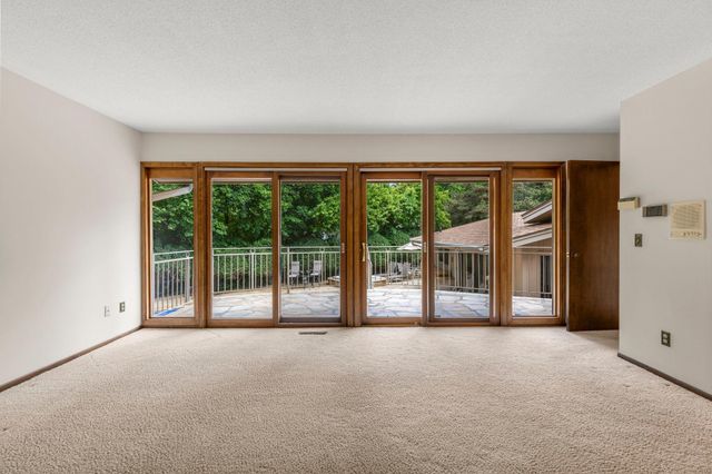 7105 Gleason Road, Edina, MN 55439
