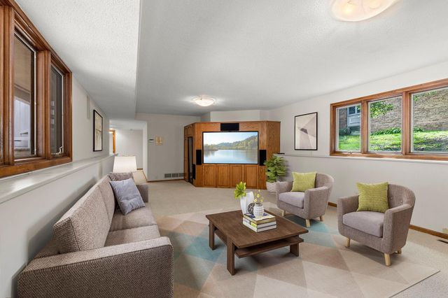7105 Gleason Road, Edina, MN 55439