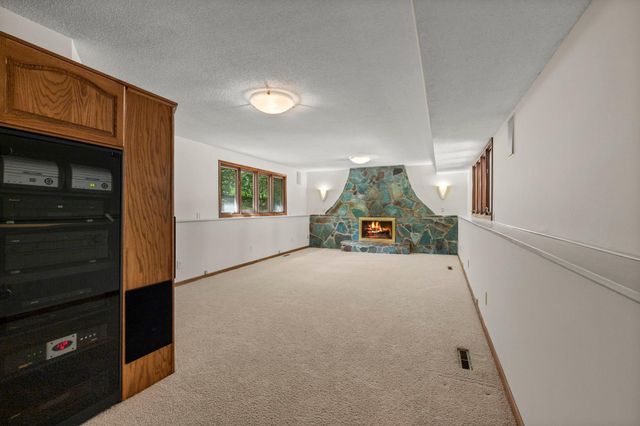 7105 Gleason Road, Edina, MN 55439