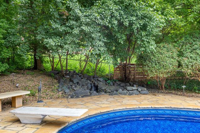 7105 Gleason Road, Edina, MN 55439