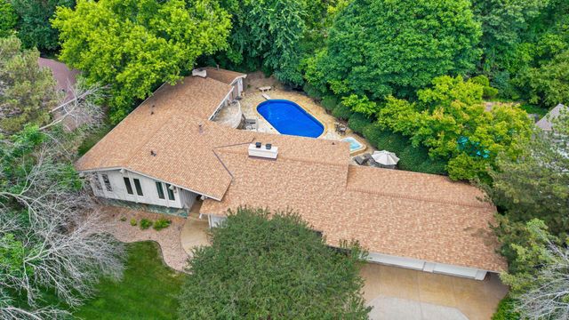 7105 Gleason Road, Edina, MN 55439