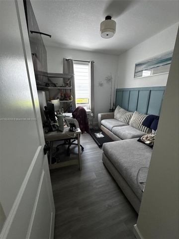 1136 SW 6th Ave, Florida City, FL 33034