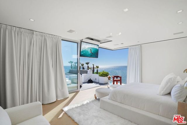 26122 Pacific Coast Highway, Malibu, CA 90265