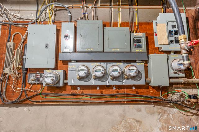 380 Arch Street, New Britain, CT 06051