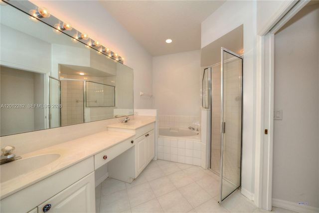 3781 NW Willow Creek Dr, Jensen Beach, FL 34957