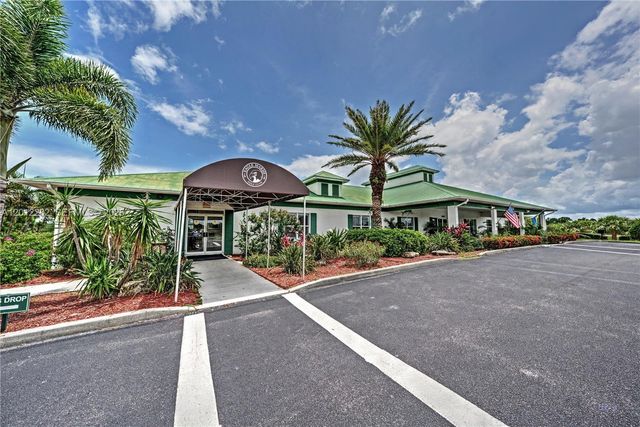 3781 NW Willow Creek Dr, Jensen Beach, FL 34957