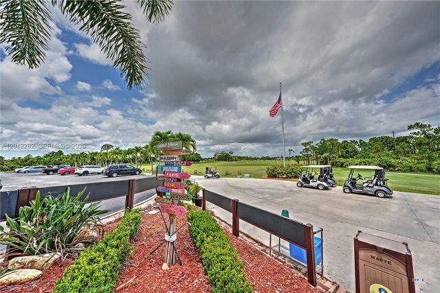 3781 NW Willow Creek Dr, Jensen Beach, FL 34957