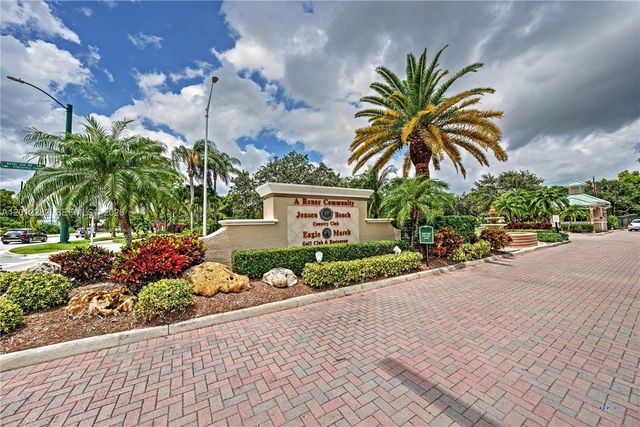 3781 NW Willow Creek Dr, Jensen Beach, FL 34957