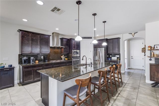 6935 Lakota Summit Court, Las Vegas, NV 89149